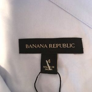 Banana Republic one-arm dress shirt